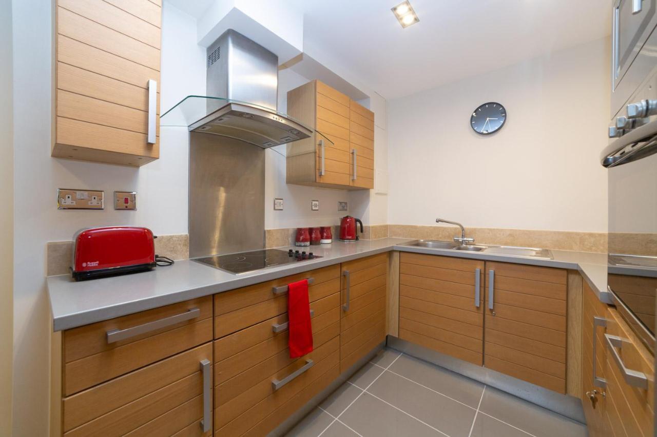 Royal Crossharbour Apartment Лондон Екстер'єр фото