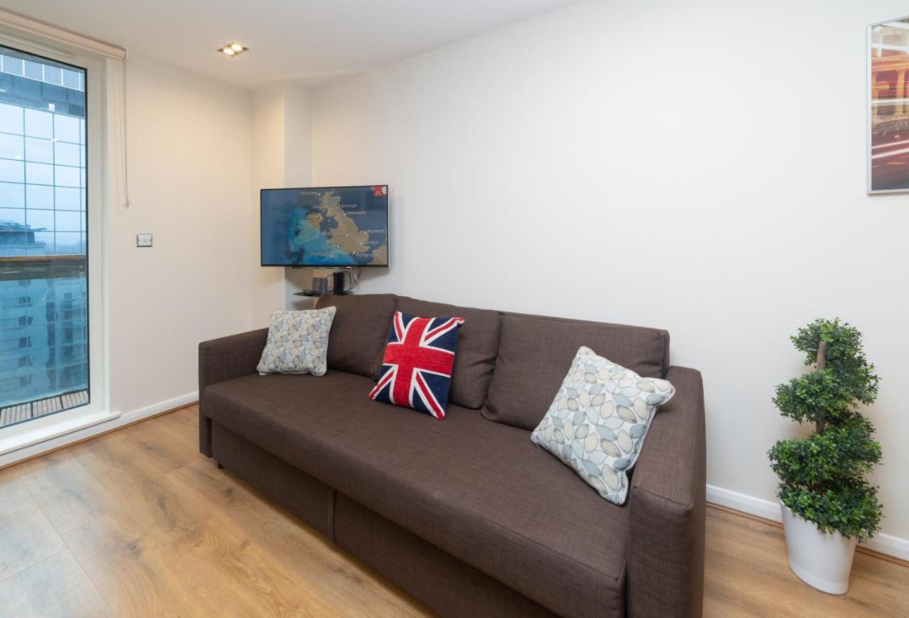 Royal Crossharbour Apartment Лондон Екстер'єр фото