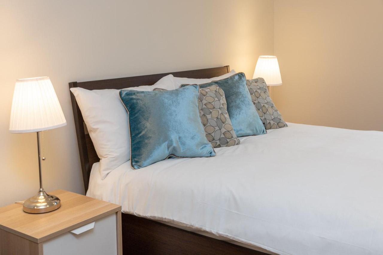 Royal Crossharbour Apartment Лондон Екстер'єр фото