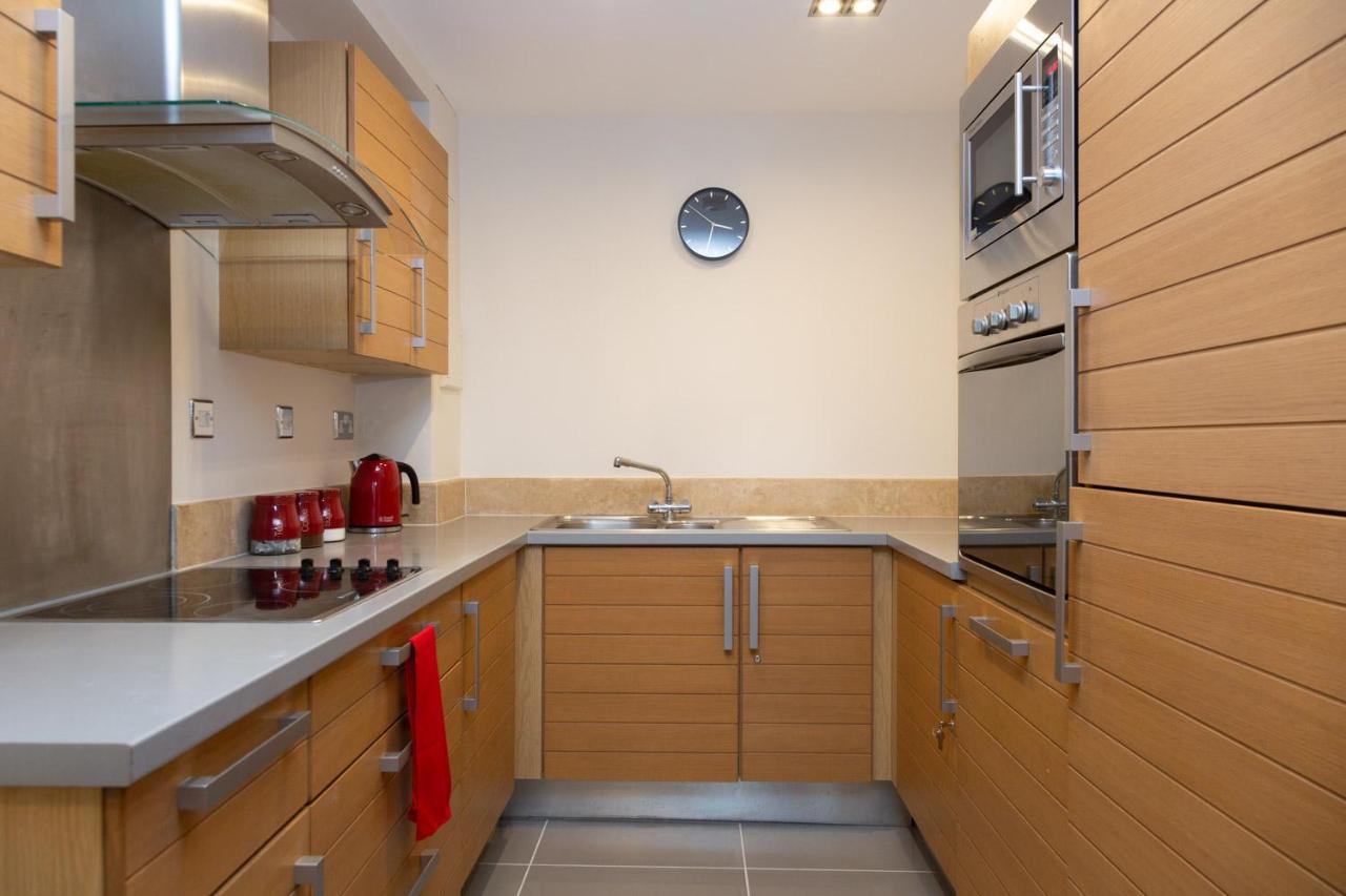 Royal Crossharbour Apartment Лондон Екстер'єр фото